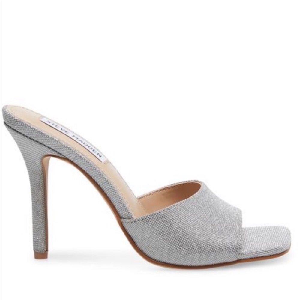STEVE MADDEN Signal Crystal Square Toe Sandal 9.5